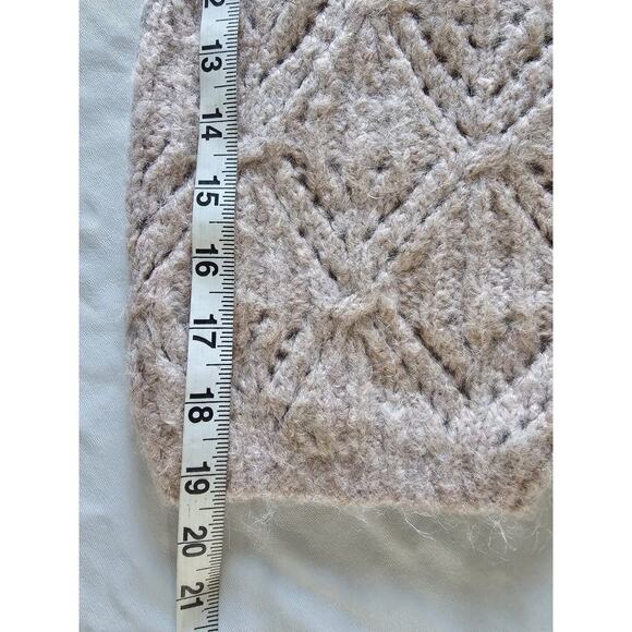 Old Navy Pointelle Knit Sweater Womens Sz 4X Ruffle Trim Metallic Oatmeal Cozy - Picture 8 of 10